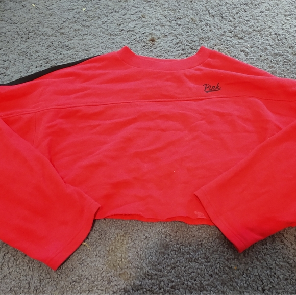 Long sleeved cropped swearer - Picture 2 of 3